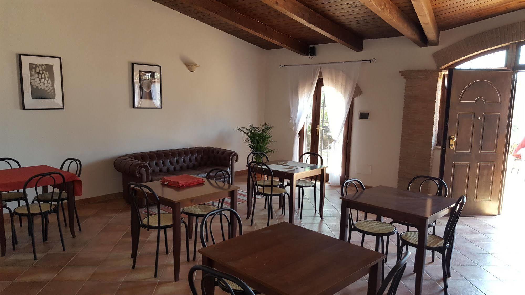 Azienda Agricola Sinisi Черветере Экстерьер фото